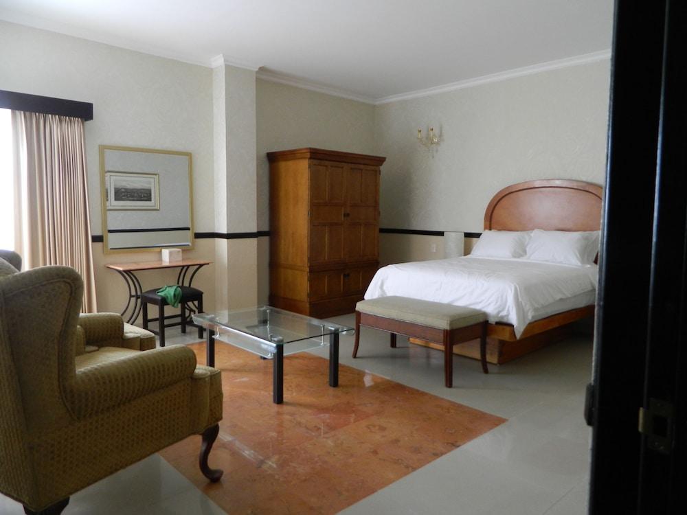 Hotel Palacio Maya Merida Bagian luar foto
