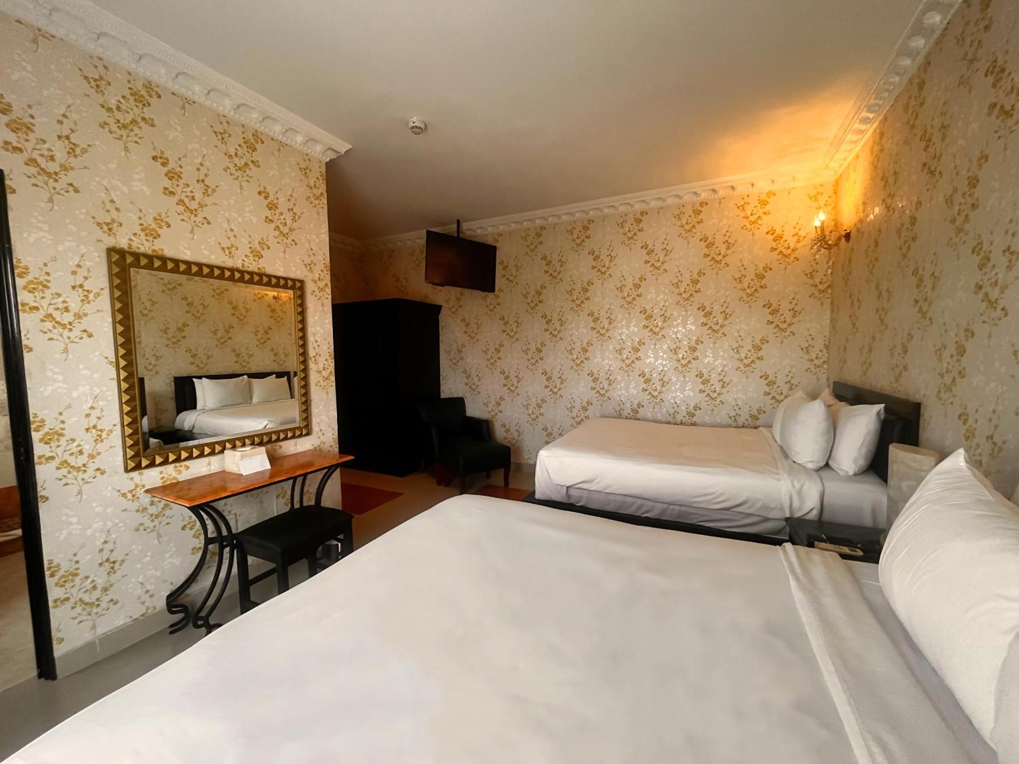 Hotel Palacio Maya Merida Bagian luar foto